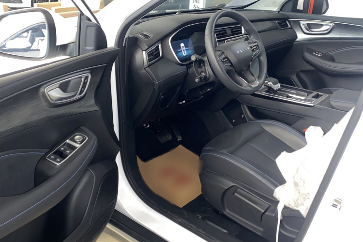 荣威RX5 2023款 PLUS 330TGI 自动领潮智惠版中控内饰7002