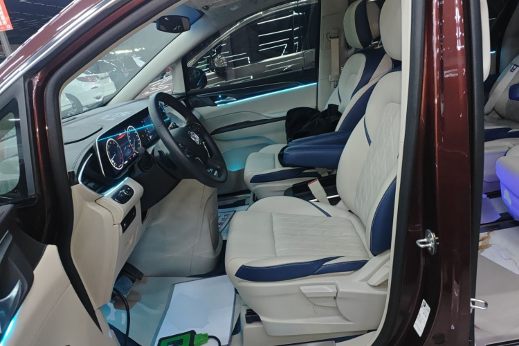 别克GL8 2023款 ES陆尊 舒适型局部细节19