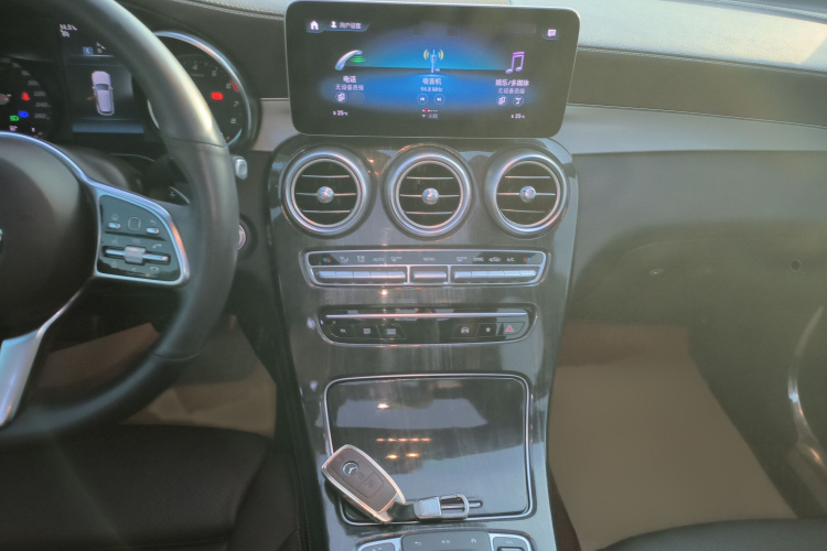 奔驰GLC 2020款 GLC 260 L 4MATIC 动感型局部细节16