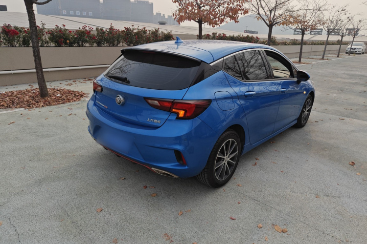 别克 威朗 2016款 两厢GS 20T 双离合燃情运动型车身外观7