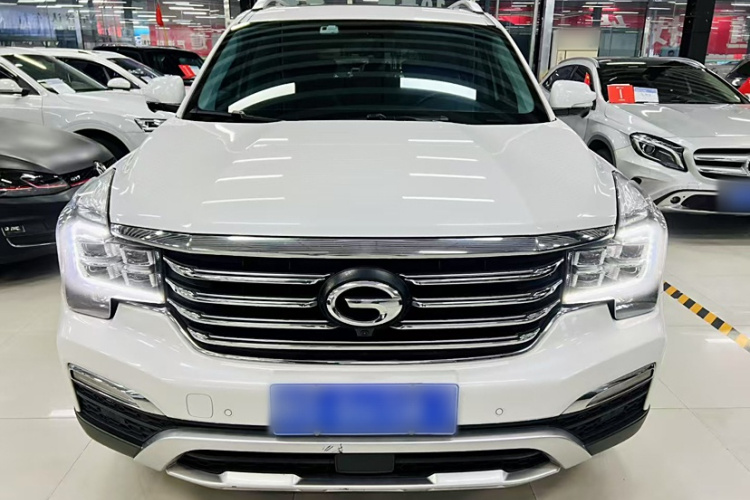 广汽传祺 传祺GS8 2017款 320T 两驱豪华智联版（七座）车身外观6001