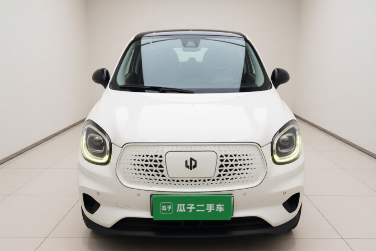 零跑汽车 零跑T03 2020款 400豪华版车身外观2