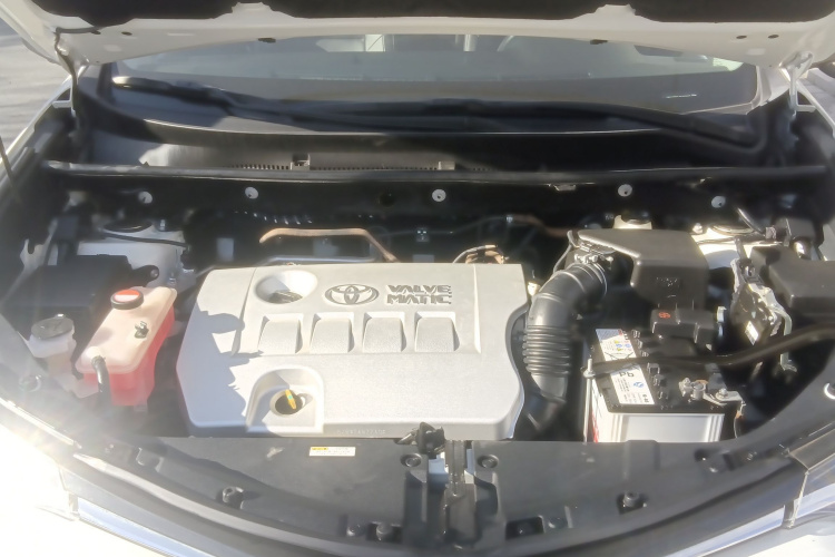 丰田 RAV4荣放 2016款 2.0L CVT两驱智尚版 国V局部细节24