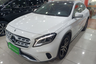 奔驰GLA 2017款 GLA 200 时尚型