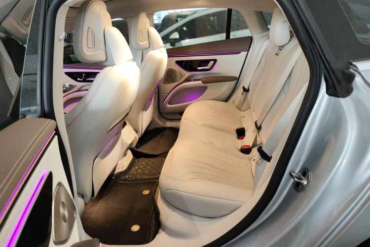 奔驰EQS 2022款 改款 450+ 先锋版中控内饰21