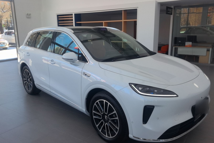 鸿蒙智行 尚界H5 2025款 增程 Max车身外观6002