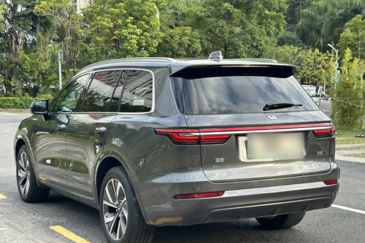 理想汽车 理想ONE 2021款 增程6座版车身外观6004