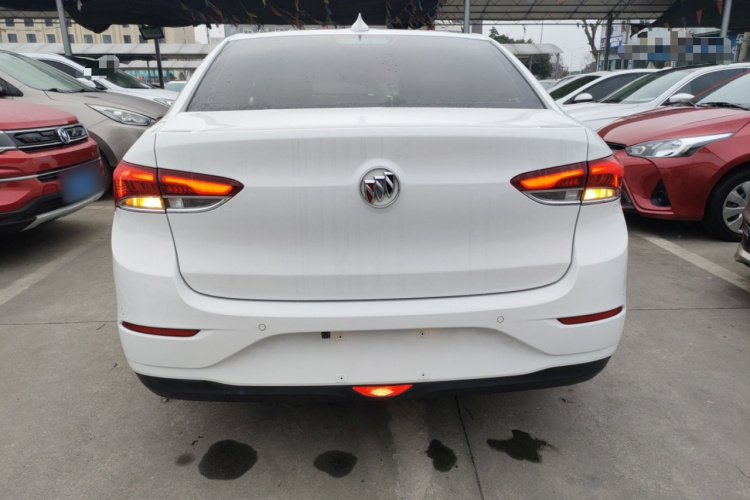 别克 英朗 2018款 15T 双离合精英型 国V车身外观6