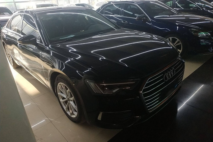 奥迪A6L 2019款 40 TFSI 豪华致雅型车身外观6002