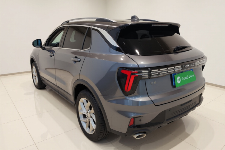 领克01 2023款 2.0TD 两驱亚运版车身外观5