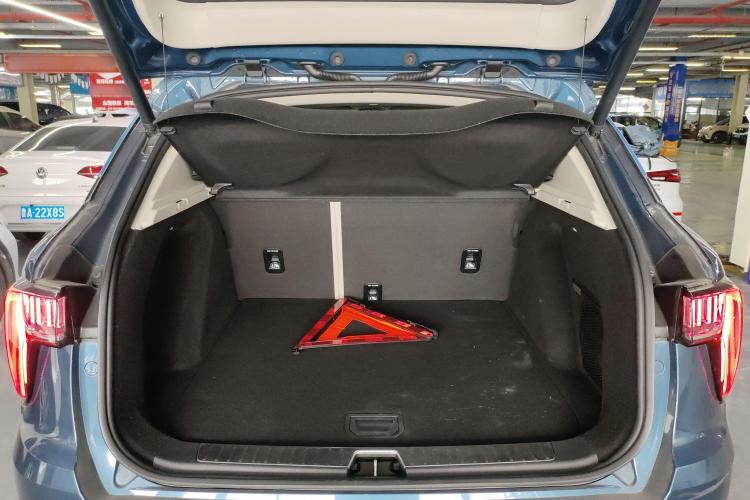 领克01 2017款 2.0T 两驱耀Pro版局部细节23