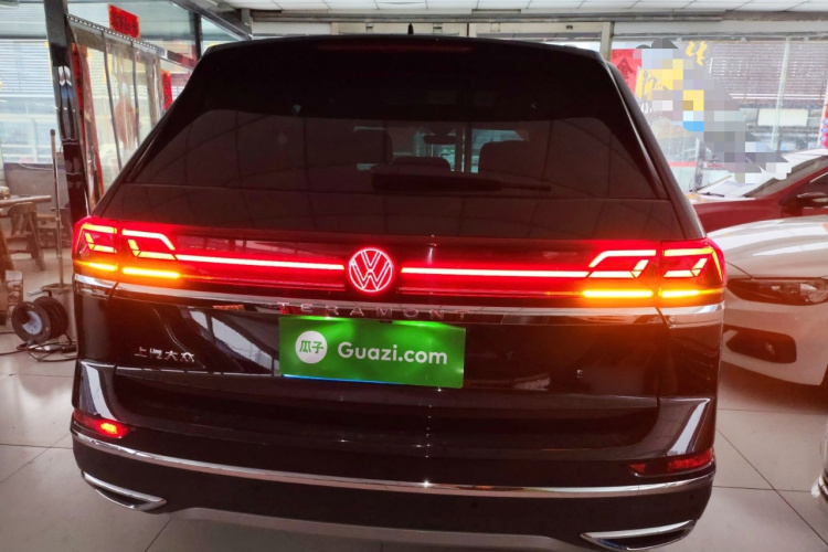 大众 途昂 2024款 530 V6 四驱龙耀版车身外观6