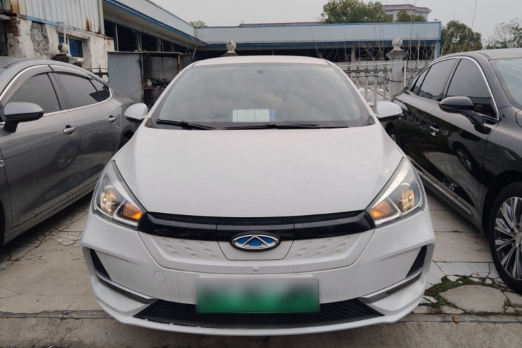 奇瑞新能源 艾瑞泽e 2020款 出行版plus车身外观2