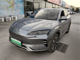 比亚迪 宋PLUS新能源 2025款 EV 605km 旗舰型