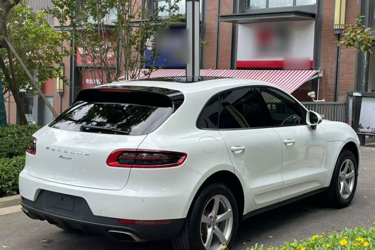保时捷 2016款 Macan 2.0T车身外观6005