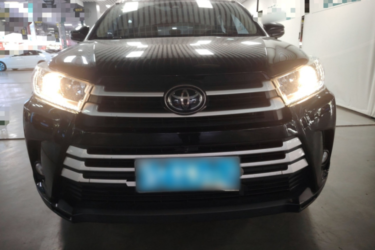 丰田 汉兰达 2018款  2.0T 两驱豪华版 7座 国VI车身外观2