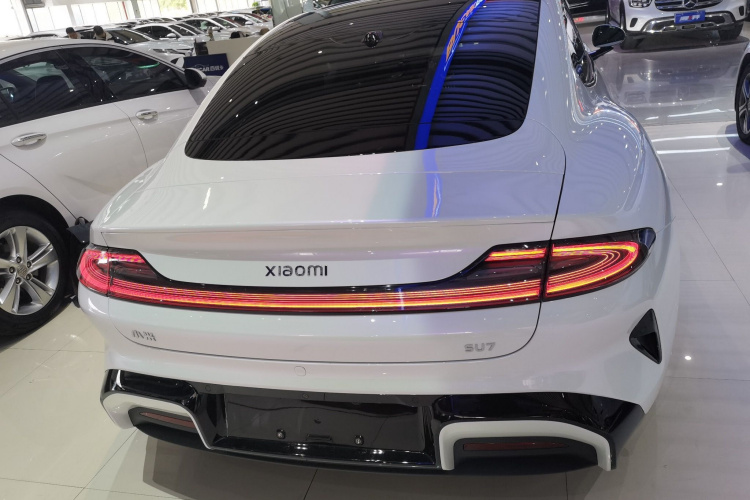小米汽车 小米SU7 2024款 后驱超长续航高阶智驾Pro版车身外观6