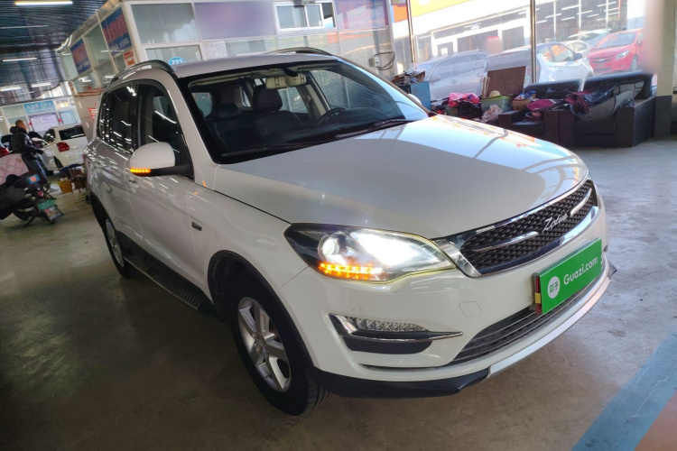 众泰 大迈X5 2015款 1.5T CVT地主型 国IV车身外观6002