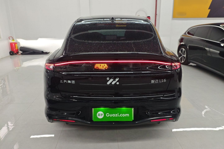 智己汽车 智己LS6 2026款 增程 66 Max+车身外观6004