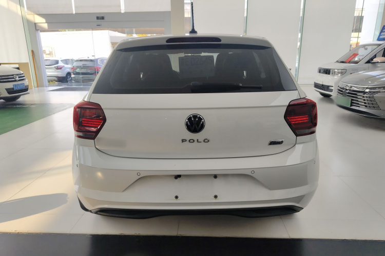 大众 Polo 2021款 Plus 1.5L 自动炫彩科技版车身外观6