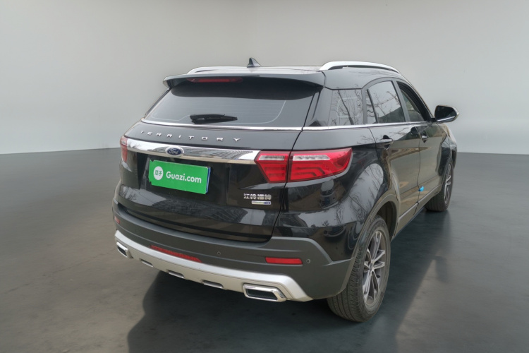 福特 领界 2019款 EcoBoost 145 CVT铂领型 国VI车身外观7