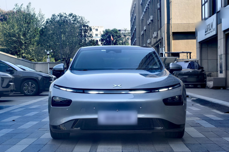 小鹏P7 2020款 670N车身外观6004