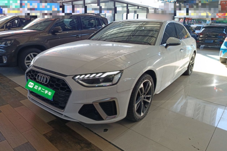 奥迪A4L 2020款 40 TFSI 时尚动感型车身外观1