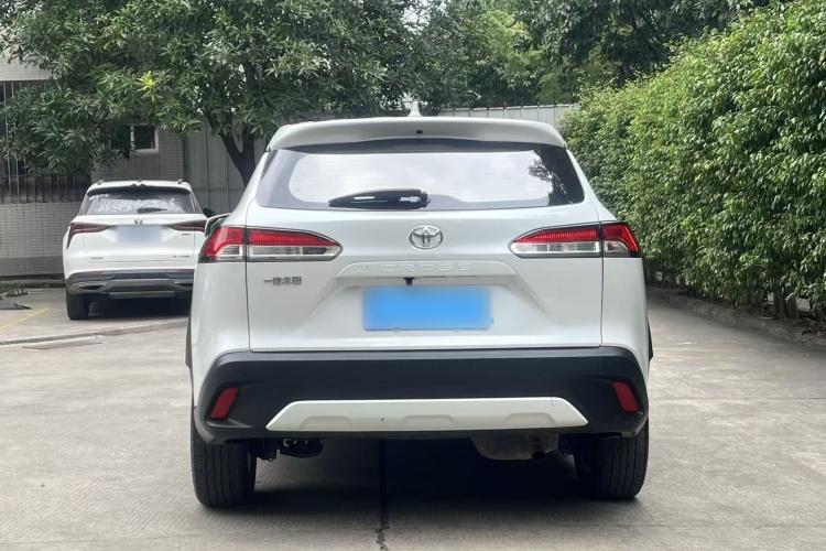 丰田 卡罗拉锐放 2023款 2.0L 先锋版车身外观6005