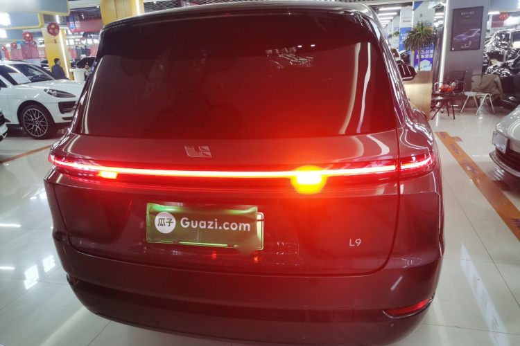 理想汽车 理想L9 2022款 Max车身外观6