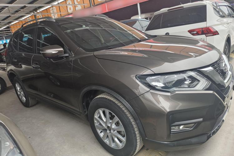 日产 奇骏 2019款 2.0L CVT舒适版 2WD车身外观6001