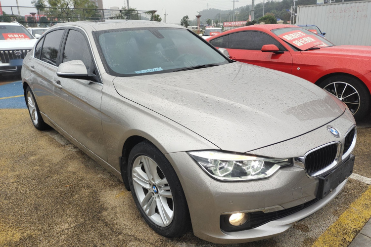 宝马3系 2017款 320Li 时尚型车身外观3