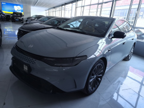 零跑汽车 零跑C01 2024款 增程 316尊享版