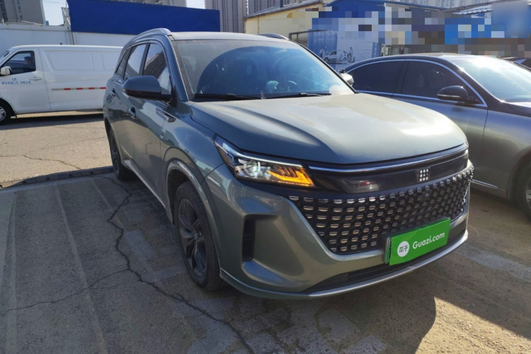 蓝电E5 2023款 1.5L DE-i 100KM畅享型 7座车身外观3