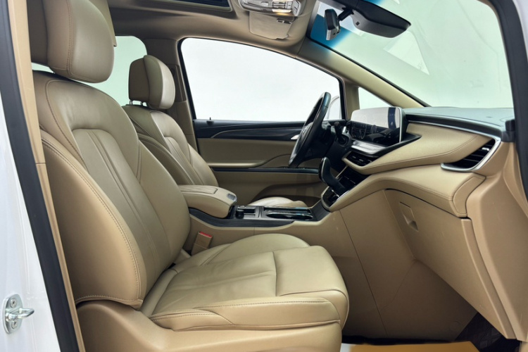 别克GL8 2021款 ES陆尊 653T 尊享型局部细节41