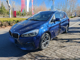 宝马2系旅行车 2018款 218i 尊享型运动套装