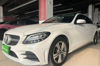 奔驰C级 2020款 改款 C 260 L 运动版