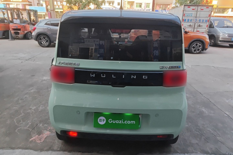 五菱汽车 宏光MINIEV 2021款 马卡龙臻享款 磷酸铁锂车身外观6004