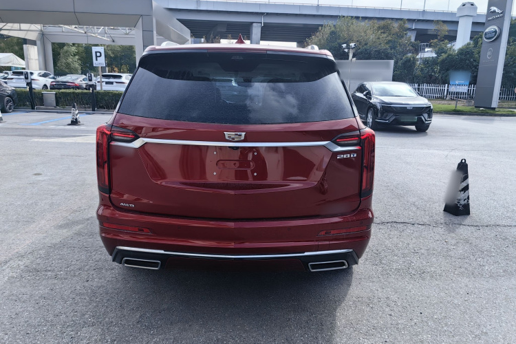 凯迪拉克XT6 2022款 2.0T 七座四驱豪华型标准版车身外观6005