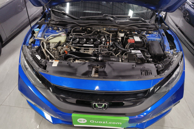 本田 思域 2019款 220TURBO CVT劲擎版 国VI局部细节24
