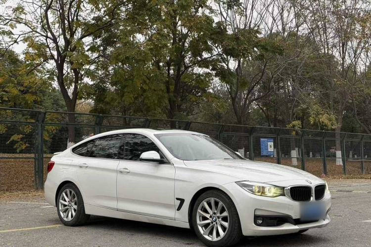 宝马3系GT 2018款 320i 时尚型车身外观6001