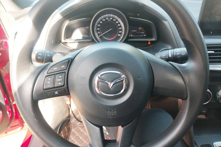 马自达CX-4 2016款 2.0L 自动两驱蓝天活力版局部细节13