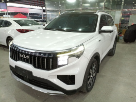 起亚 智跑 2021款 Ace 2.0L 精彩版