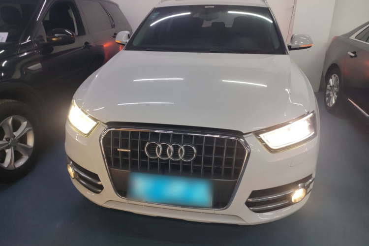 奥迪Q3 2013款 35 TFSI quattro 豪华型车身外观2