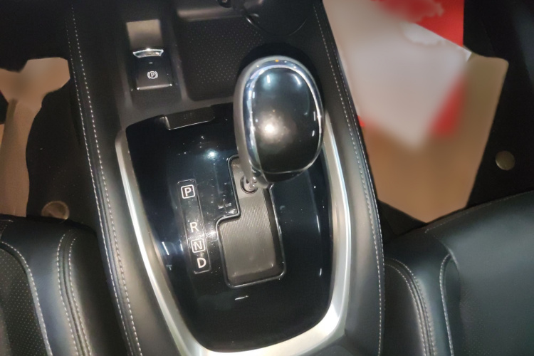 日产 奇骏 2020款 2.0L XL Premium CVT 2WD智联尊享版局部细节18