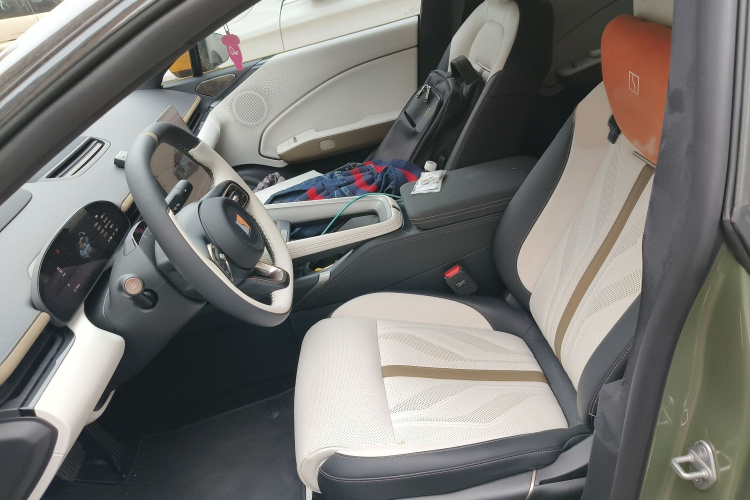 极氪007GT 2025款 后驱智驾版 75kWh局部细节19