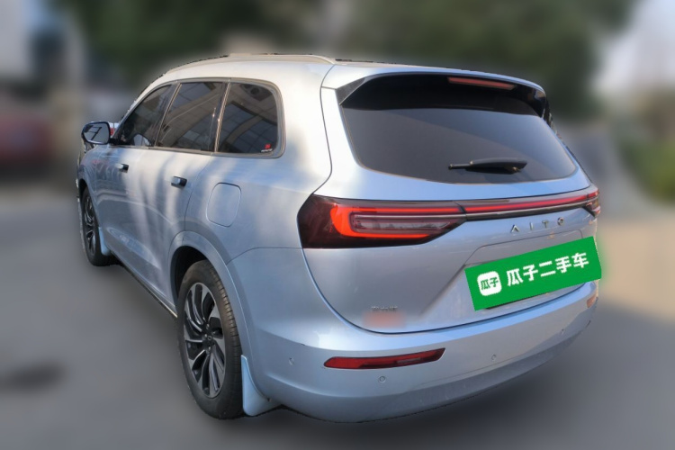 鸿蒙智行 问界M7 2024款 1.5T 后驱Plus版 5座车身外观6003