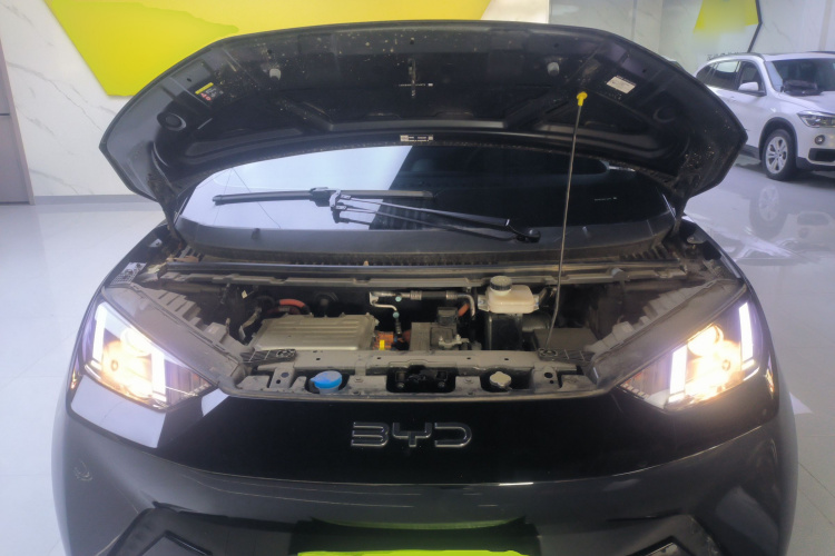 比亚迪 海鸥 2024款 荣耀版 305km 活力版机舱底盘24