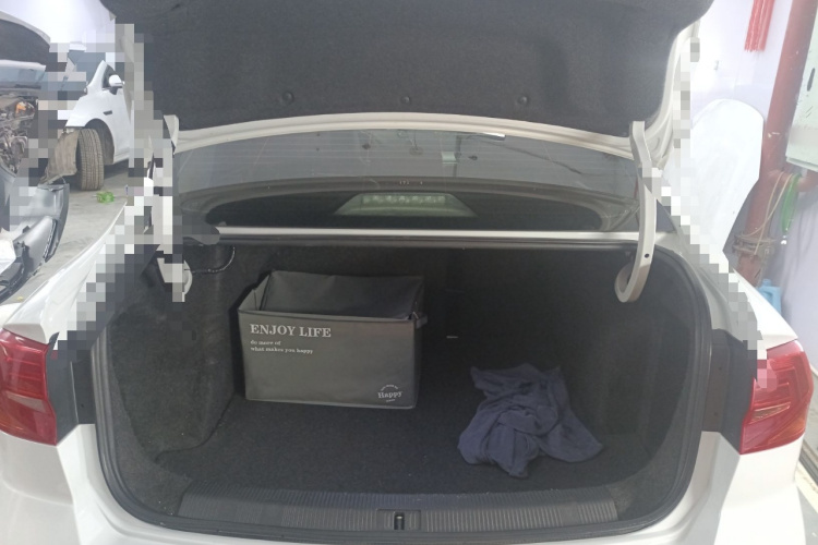 大众 2019款 宝来·传奇 1.5L 自动时尚型 国V中控内饰23