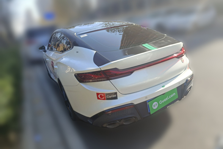 名爵 MG7 2023款 2.0T 自动猎美奢享版车身外观5