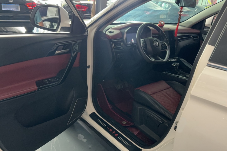 东风风行 风行T5 2020款 1.5T 自动豪华型 国VI中控内饰7002